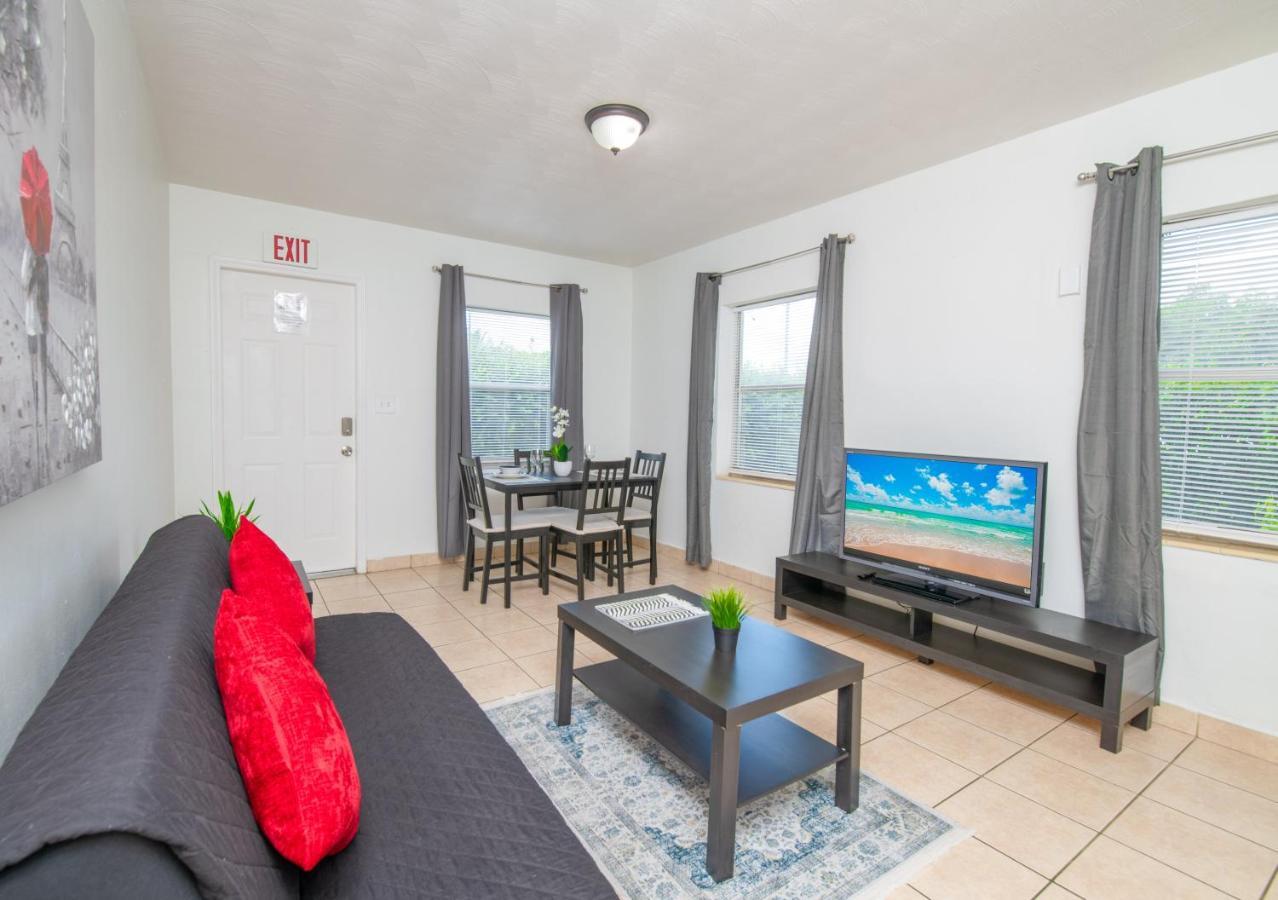 Hollywood Private Apartments מראה חיצוני תמונה