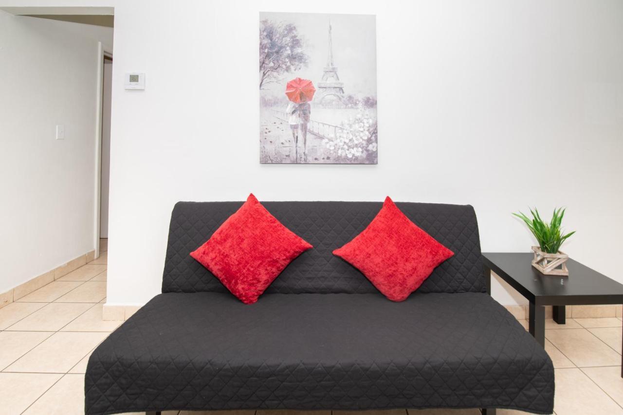 Hollywood Private Apartments מראה חיצוני תמונה