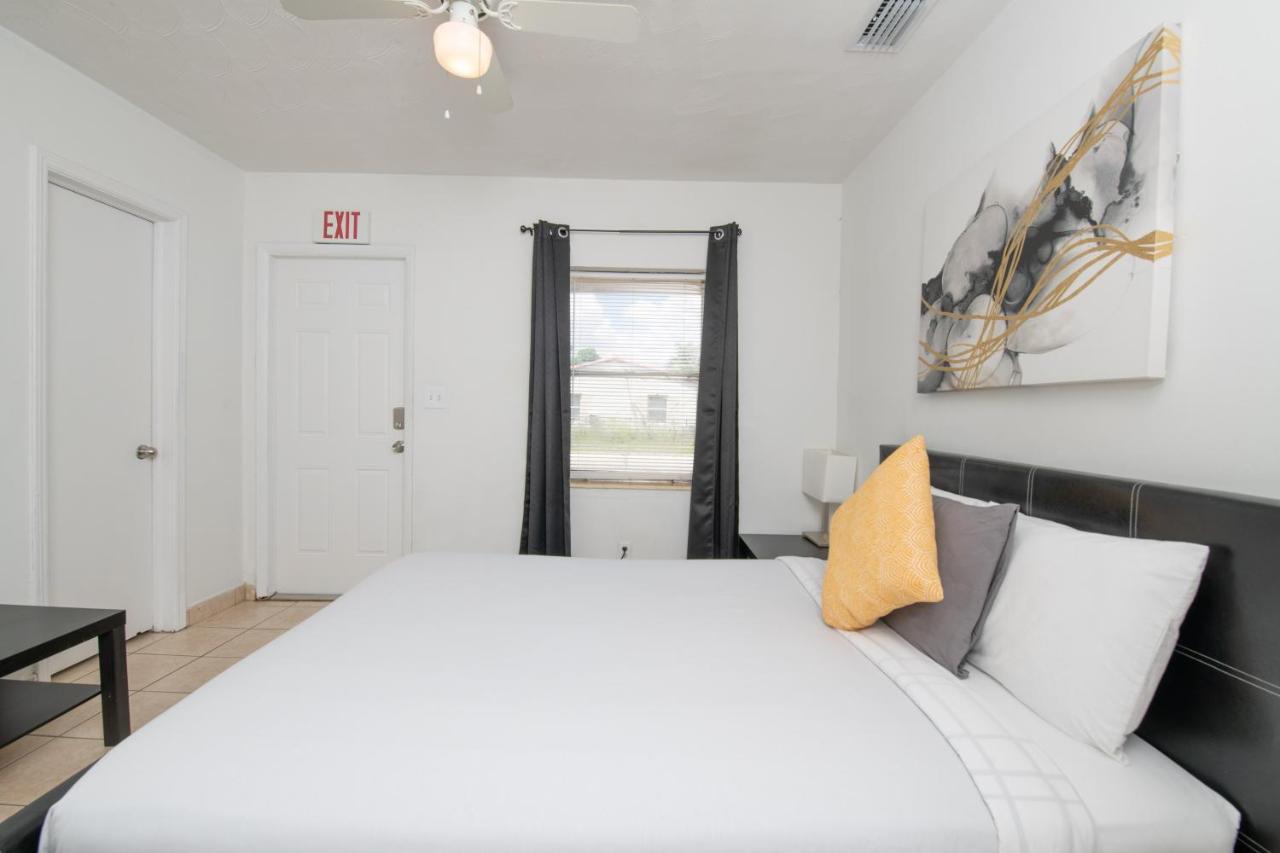 Hollywood Private Apartments מראה חיצוני תמונה